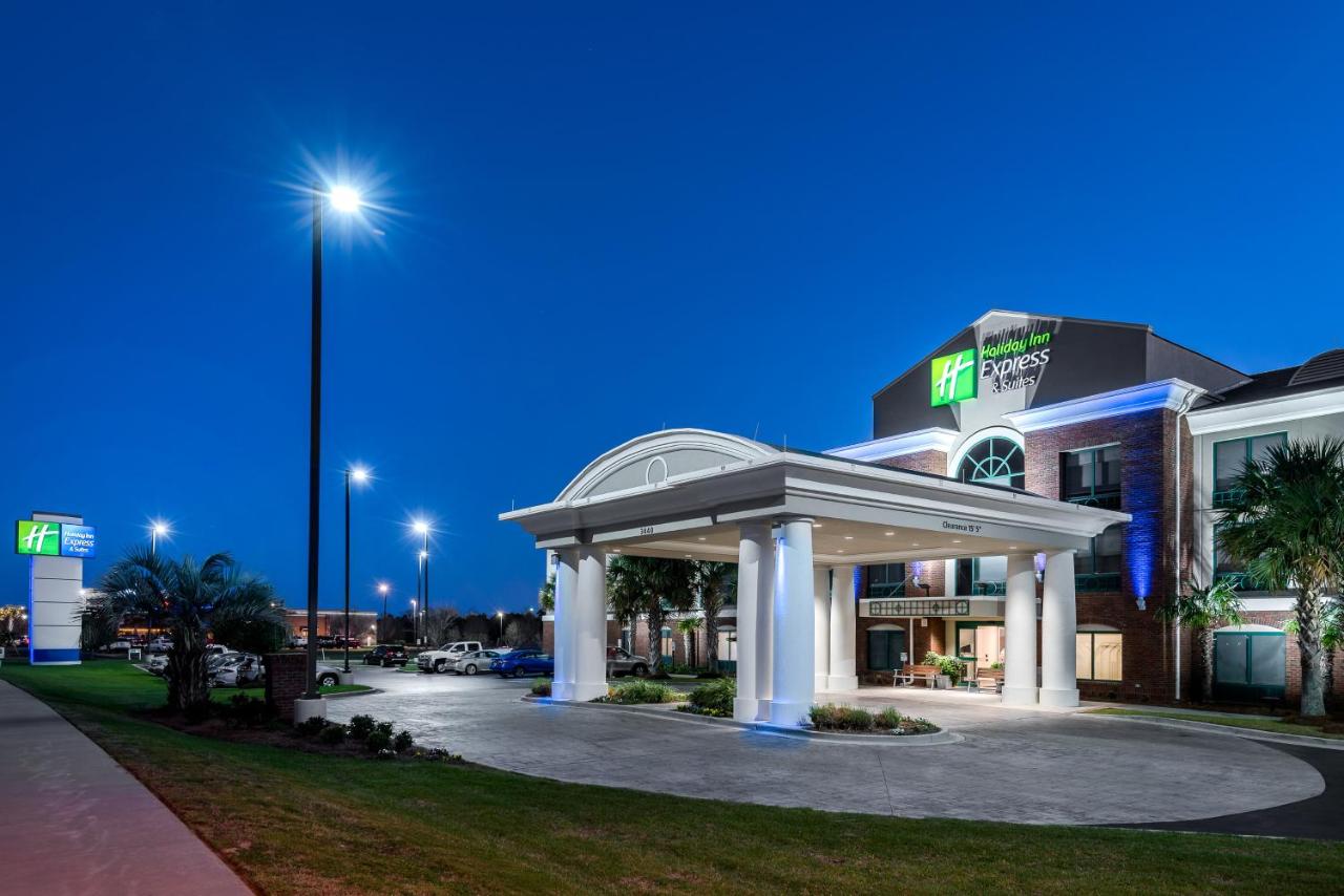 | Holiday Inn Express & Suites Florence I-95 & I-20 Civic Ctr, an IHG Hotel
