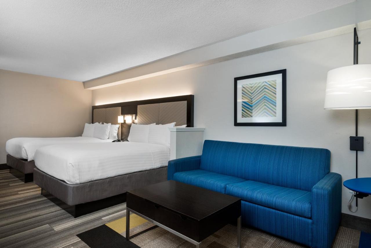 | Holiday Inn Express & Suites Florence I-95 & I-20 Civic Ctr, an IHG Hotel
