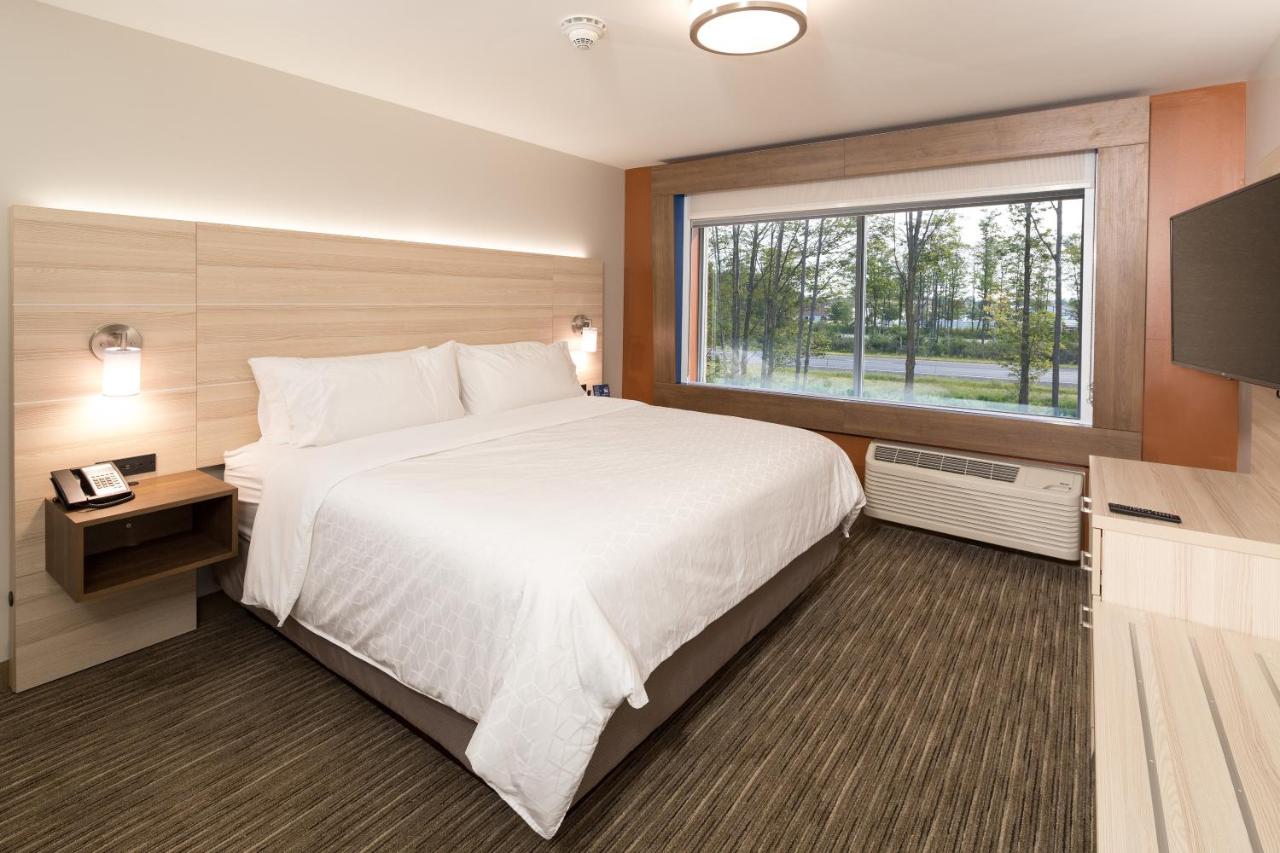  | Holiday Inn Express & Suites Gaylord, an IHG Hotel