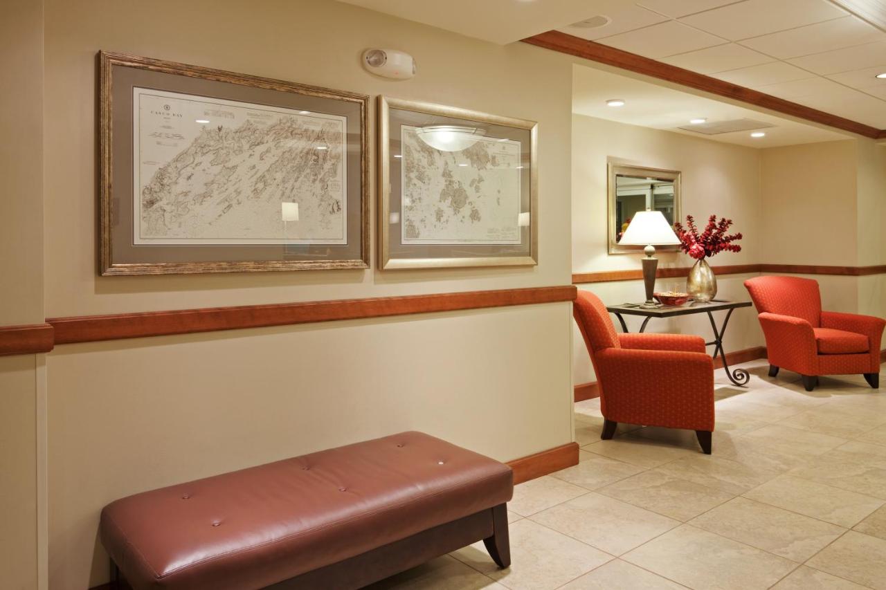 | Holiday Inn Express Hotel & Suites Freeport, an IHG Hotel