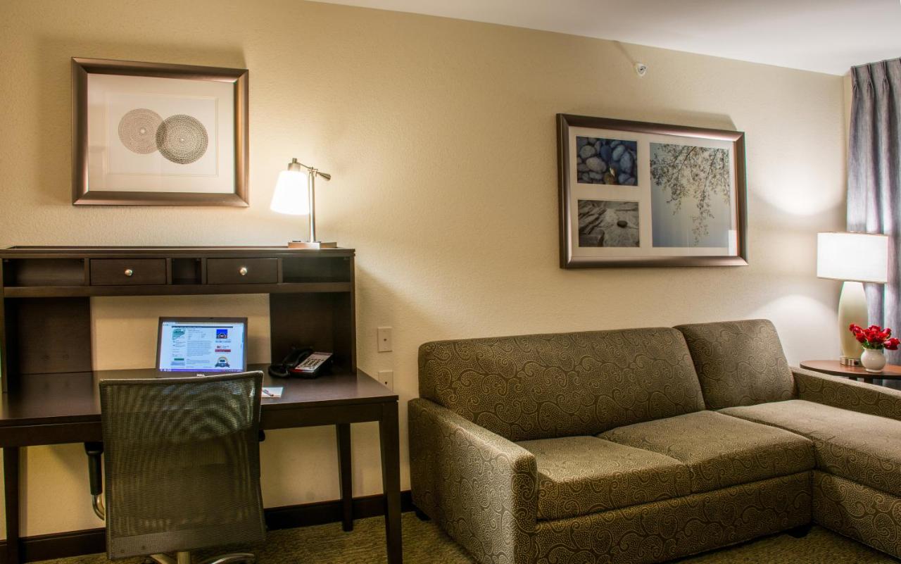 King Studio at Staybridge Suites Schererville, an IHG Hotel