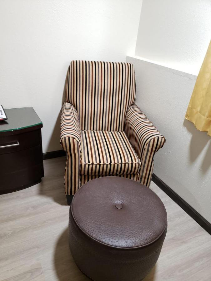 | Value Inn & Suites Salina