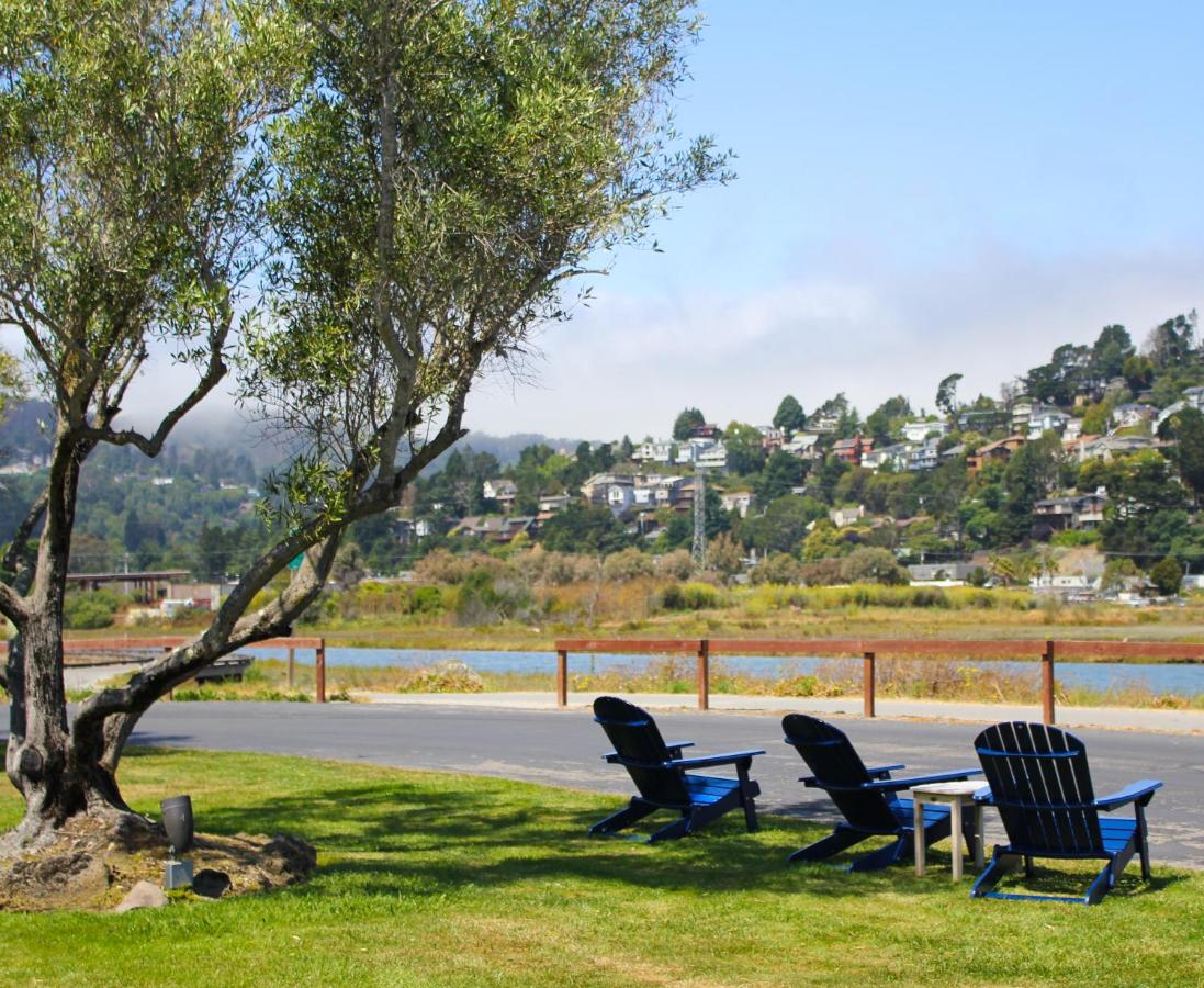 | Holiday Inn Express Mill Valley - Sausalito Area, an IHG Hotel