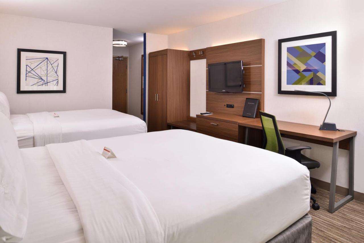 | Holiday Inn Express Hotel & Suites Lacey, an IHG Hotel