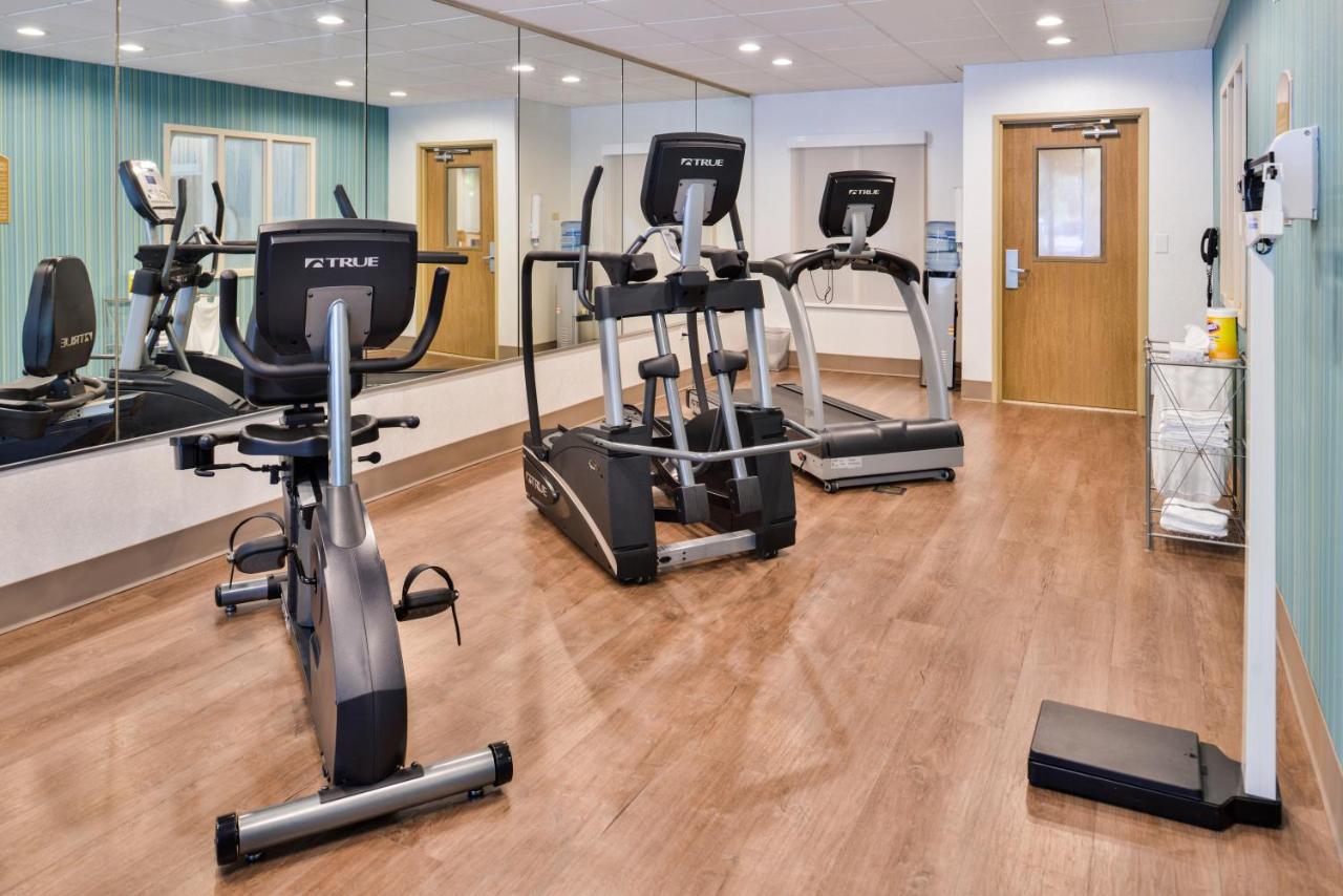| Holiday Inn Express Hotel & Suites Lacey, an IHG Hotel