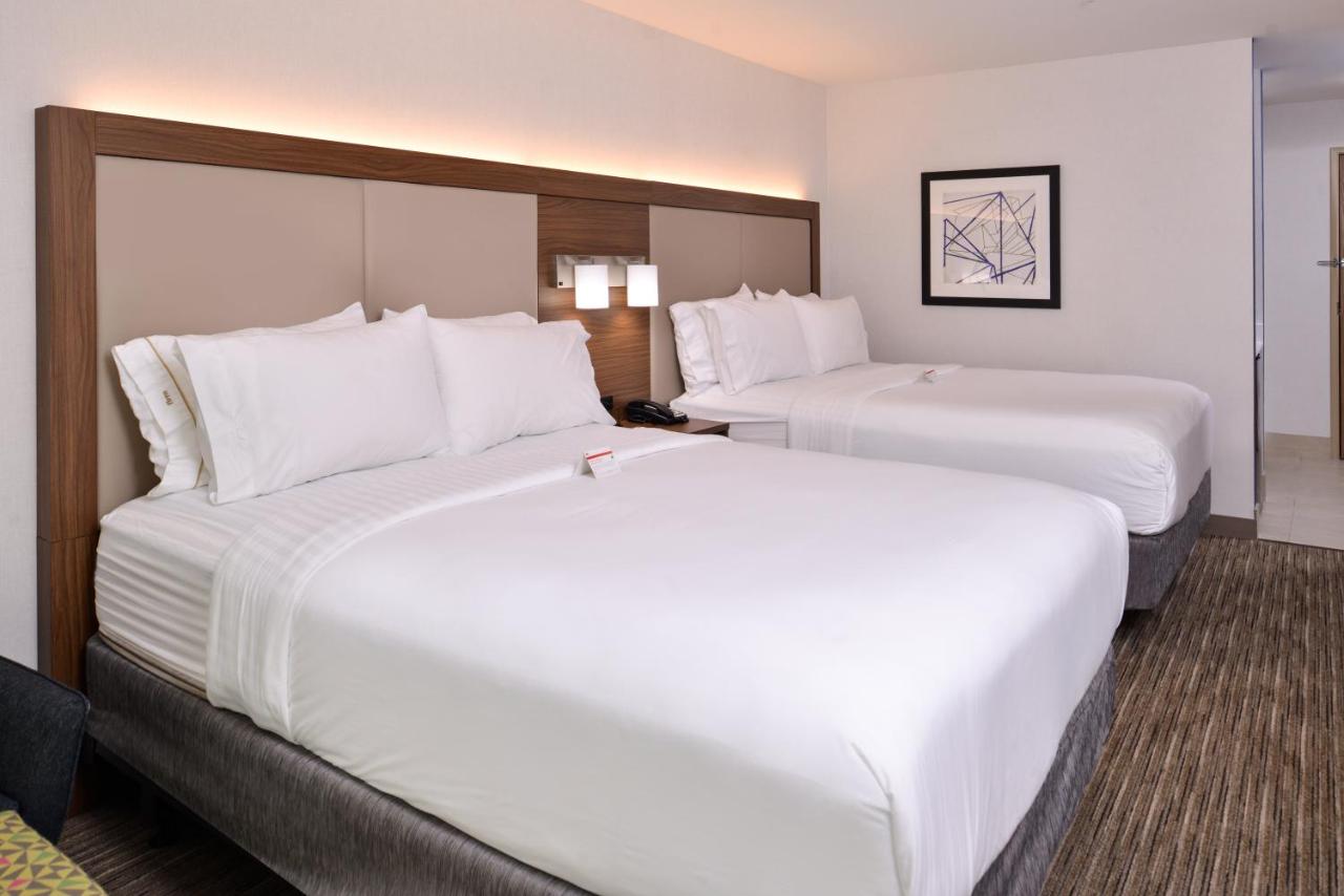 | Holiday Inn Express Hotel & Suites Lacey, an IHG Hotel