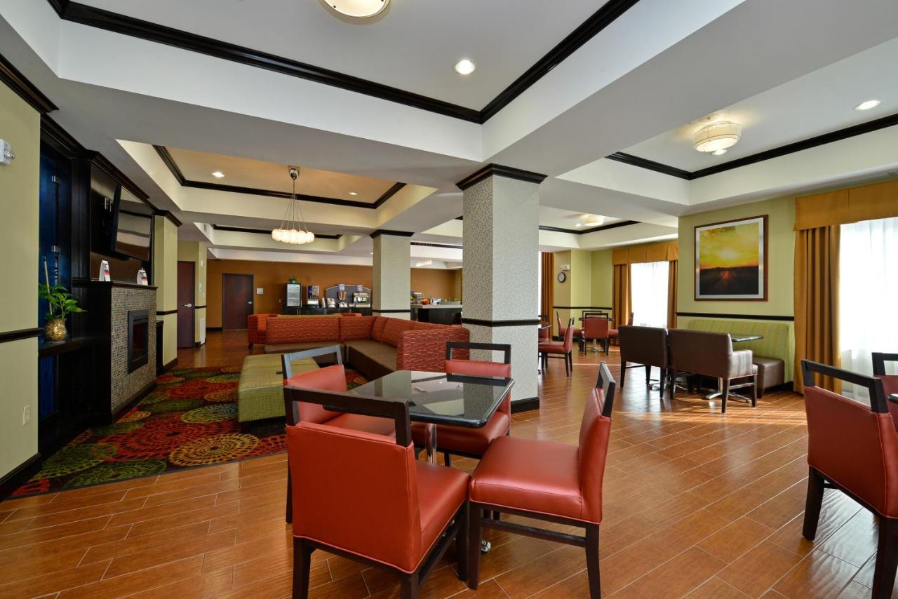 | Holiday Inn Express Alva, an IHG Hotel