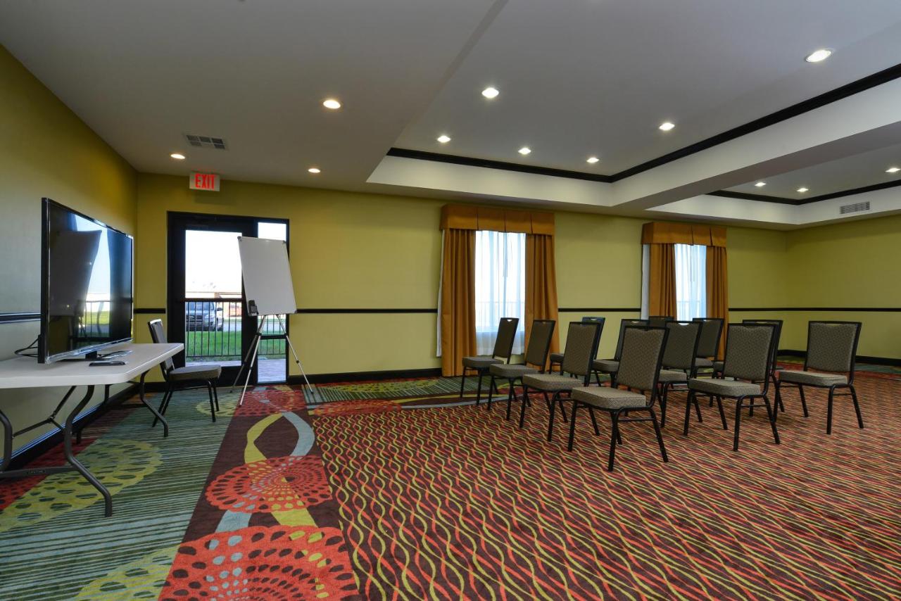 | Holiday Inn Express Alva, an IHG Hotel