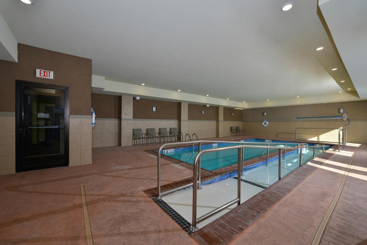 | Holiday Inn Express Alva, an IHG Hotel
