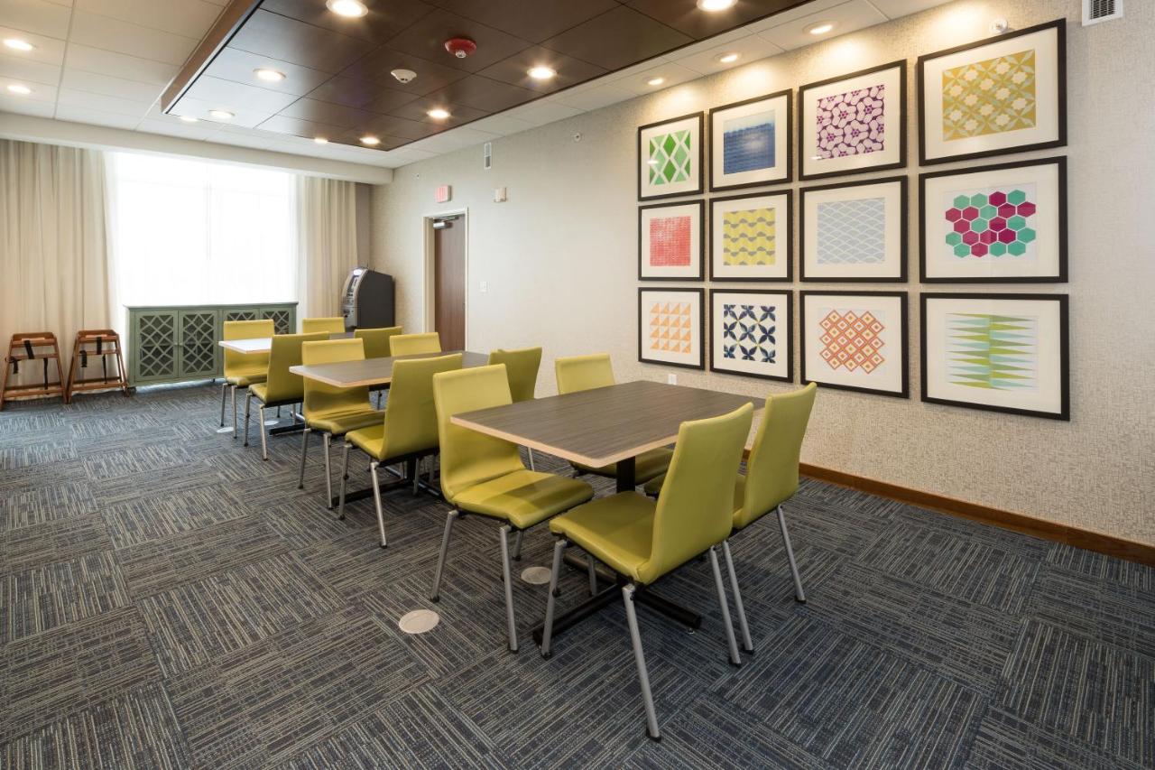 | Holiday Inn Express And Suites Auburn, an IHG Hotel