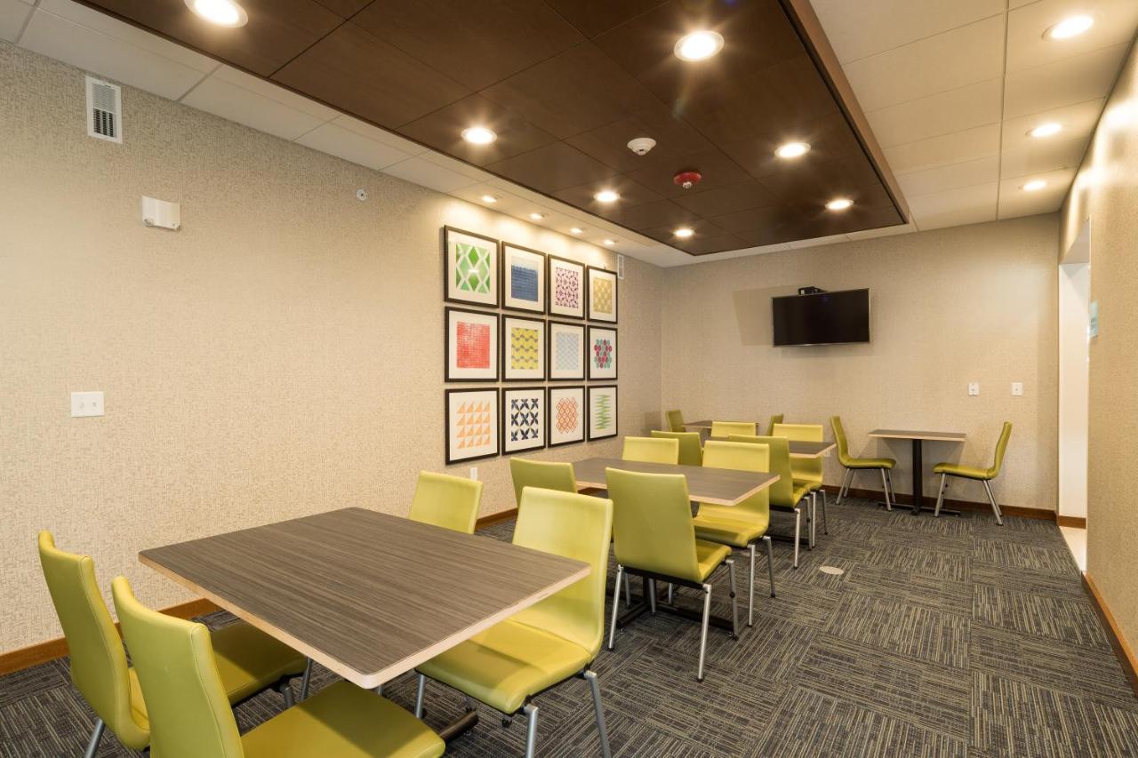  | Holiday Inn Express And Suites Auburn