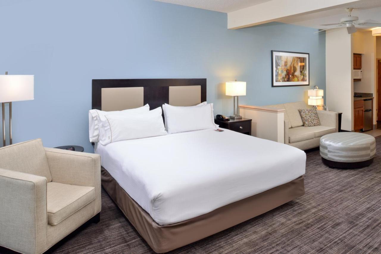  | Holiday Inn Express & Suites St Joseph