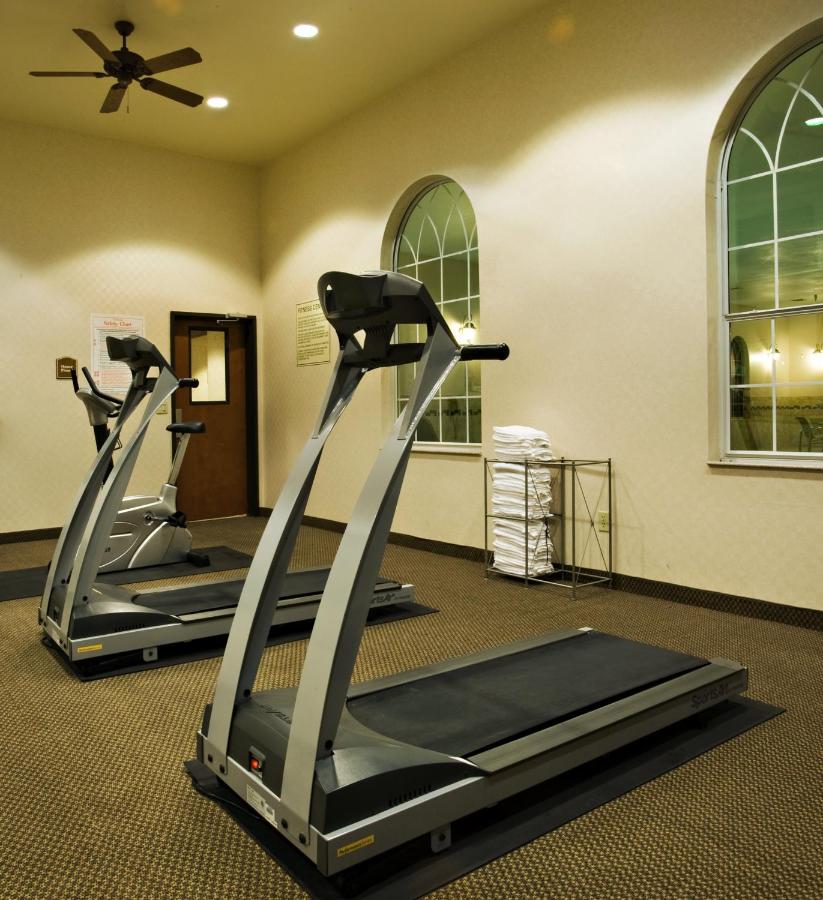 | Holiday Inn Express Hotel & Suites Levelland, an IHG Hotel