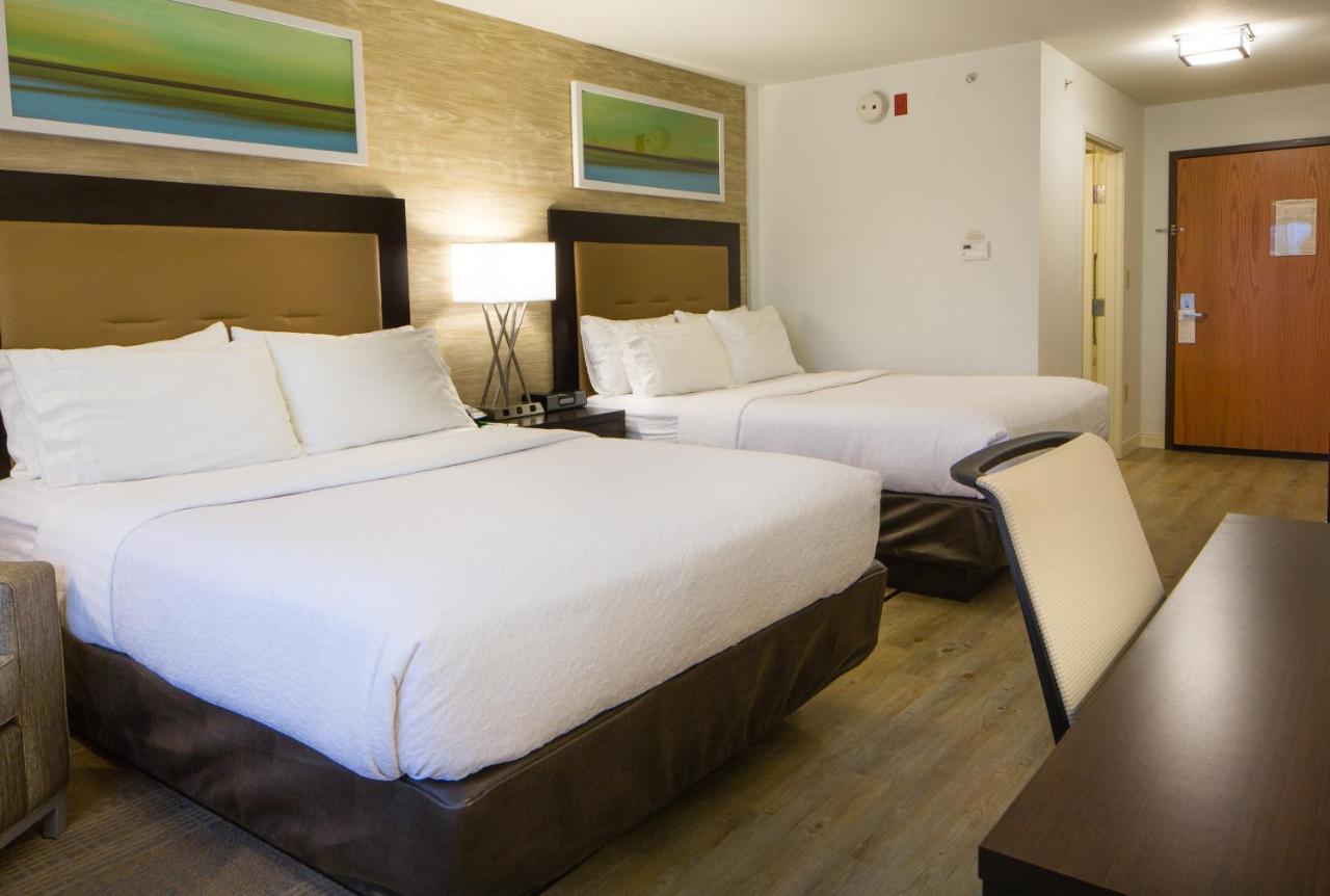 Queen Room with Two Queen Beds - Non-Smoking at Holiday Inn Bloomington-Airport, an IHG Hotel