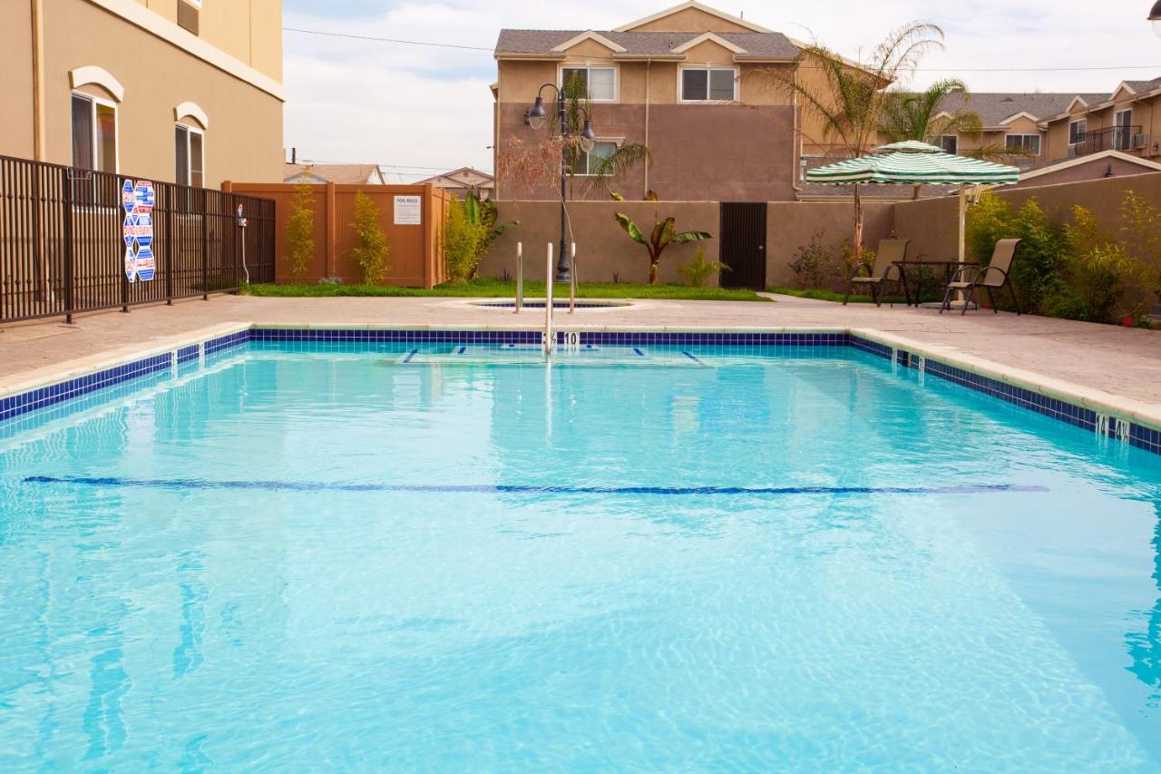| Holiday Inn Express Los Angeles Airport Hawthorne, an IHG Hotel