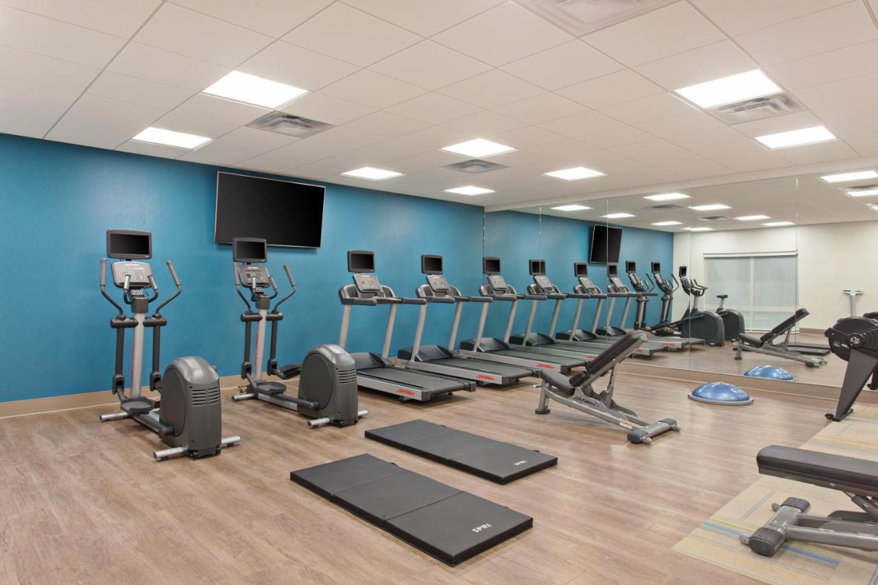 | Holiday Inn Express & Suites - Moses Lake, an IHG Hotel