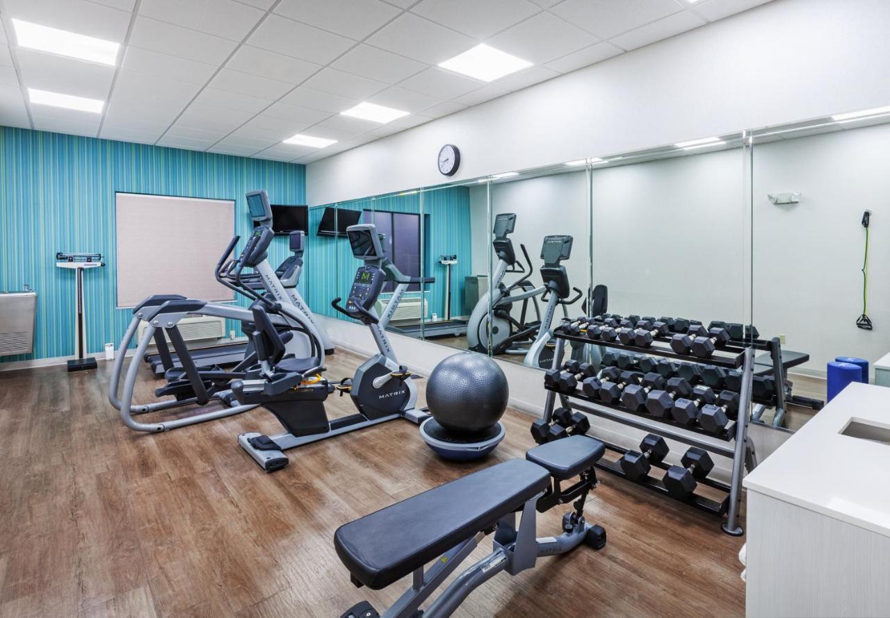  | Holiday Inn Express Hotel and Suites Orange, an IHG Hotel