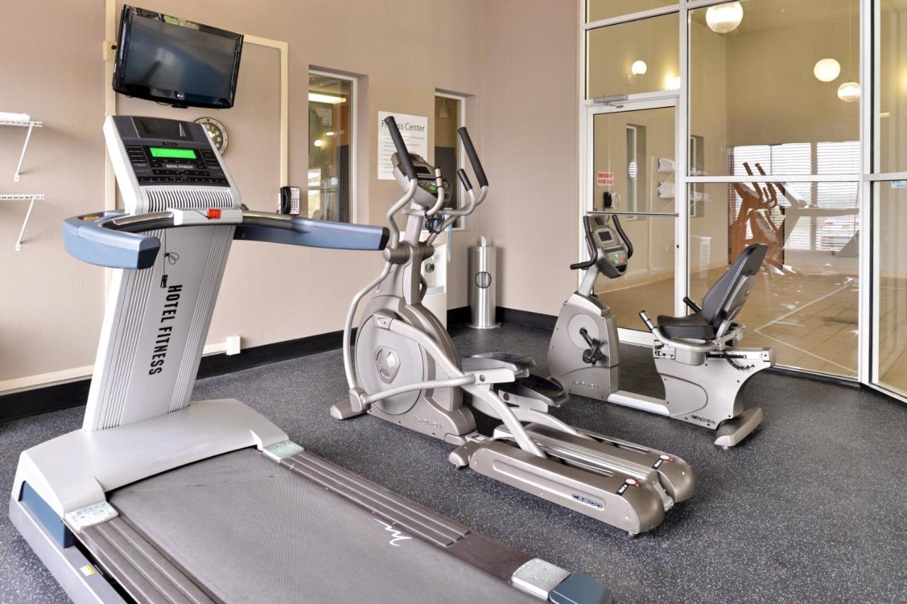 | Holiday Inn Express & Suites St Marys, an IHG Hotel