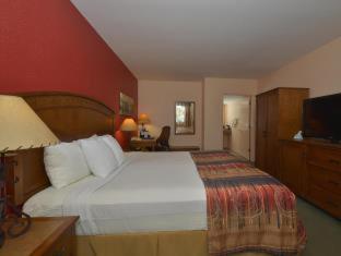 Room #52923512 at Best Western Kokopelli Lodge