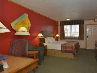 Room #52923512 at Best Western Kokopelli Lodge