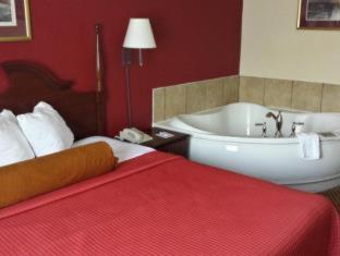 Room #7863814 at Country Inn & Suites by Radisson, Pickerington, OH