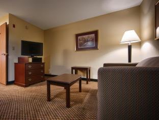 Room #7863815 at Country Inn & Suites by Radisson, Pickerington, OH