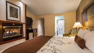 Room #33435915 at Best Western Plus Forest Park Inn