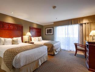 Room #33435916 at Best Western Plus Forest Park Inn
