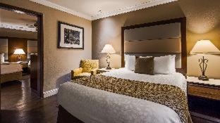 Room #33435917 at Best Western Plus Forest Park Inn