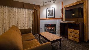 Room #33435921 at Best Western Plus Forest Park Inn