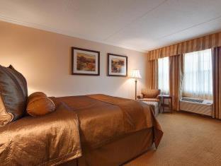 Room #27176712 at Best Western Plus White Bear Country Inn
