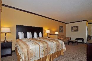 Room #39707013 at Best Western Plus Royal Mountain Inn & Suites