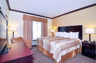 Room #39707017 at Best Western Plus Royal Mountain Inn & Suites