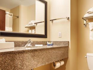 Room #101126816 at Best Western Plus Chain of Lakes Inn & Suites
