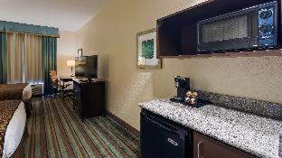 Room #101126812 at Best Western Plus Chain of Lakes Inn & Suites