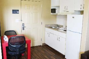 Room #42127612 at Extended Stay America Select Suites - Destin - US 98 - Emerald Coast Pkwy.