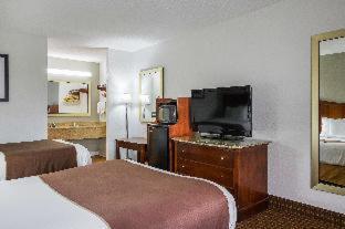Room #18787010 at Best Western Central Inn