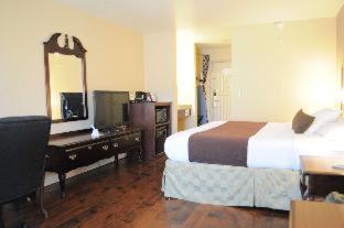 Room #51024912 at Best Western Plus John Jay Inn & Suites