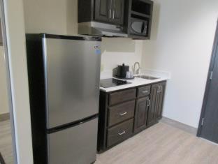 Room #177371349 at Best Western Plus Ardmore Inn & Suites