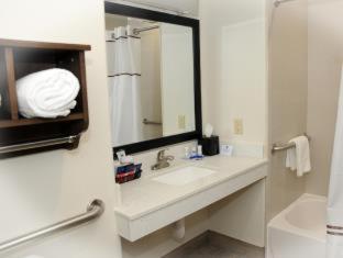 Room #177371355 at Best Western Plus Ardmore Inn & Suites