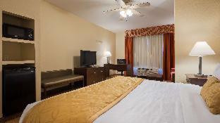 Room #47344623 at Best Western Plus Ruidoso Inn