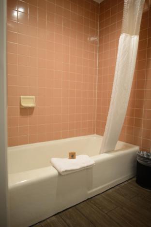 Room #48909308 at Hotel Le Rêve Pasadena