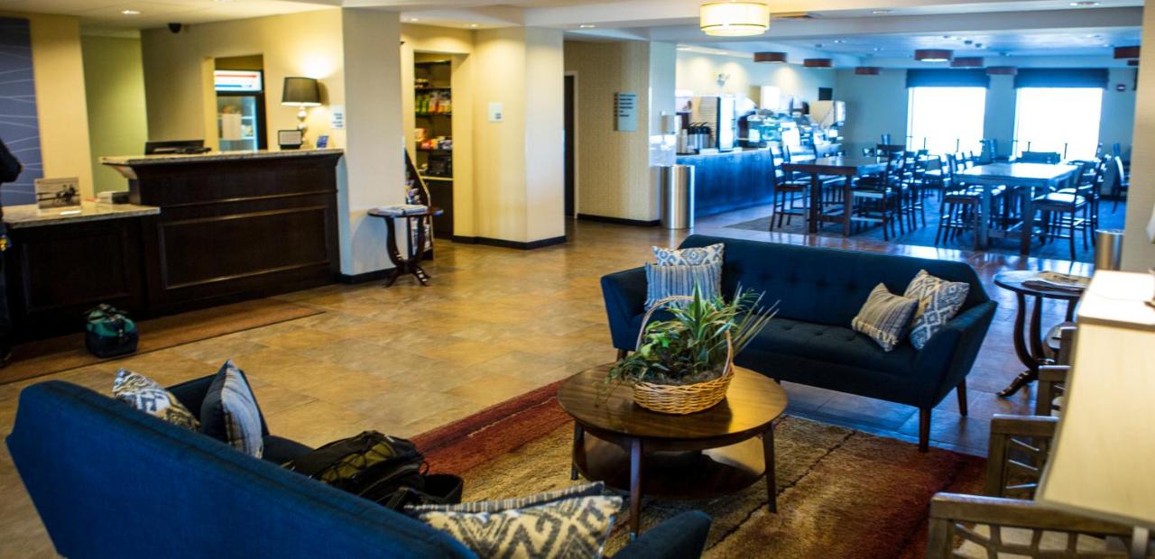 | Holiday Inn Express & Suites Malone, an IHG Hotel