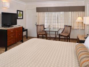 Room #28511227 at Best Western Corte Madera Inn