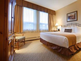 Room #43338922 at Best Western Plus Waterbury - Stowe