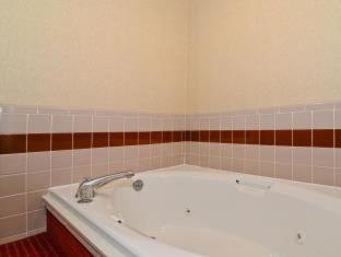 Room #51337416 at Best Western Grants Pass Inn