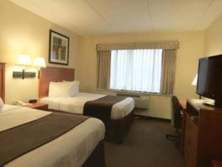 Room #128592828 at Best Western Bridgeview Hotel