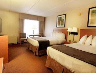 Room #128592828 at Best Western Bridgeview Hotel