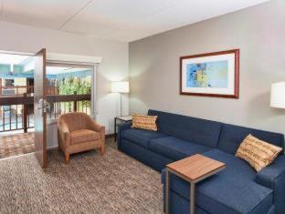 Room #128592818 at Best Western Bridgeview Hotel
