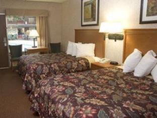 Room #128592825 at Best Western Bridgeview Hotel